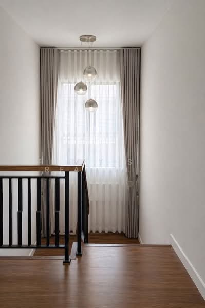 Rent หมู่บ้านสราญสิริ ศรีวารี, สมุทรปราการ, บางโฉลง, บางพลี, สมุทรปราการ, 240 ตร.ม., บ้านเดี่ยว ให้เช่า, โดย Forty-Six Real Estate Group, 500277893 - DDproperty.com