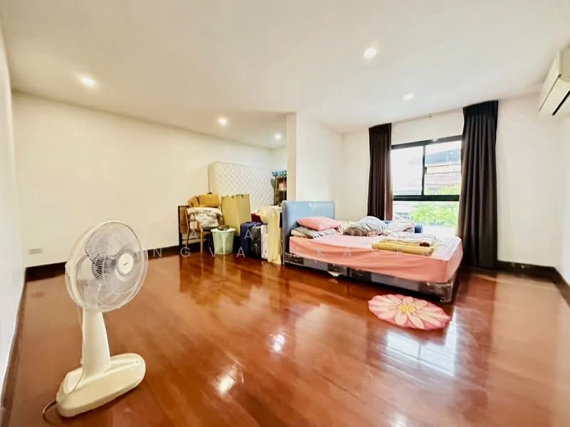 Amarin Niwet 1, Bangkok, Anusaowari, Bang Khen, Bangkok, 4 Bedrooms, 450 sqm, Single Detached House For Sale, by Thananthorn Wongvarnkaseam, 500277897 - DDproperty.com