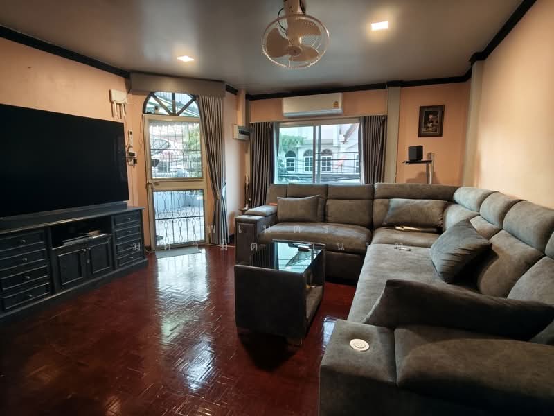 หมู่บ้าน อิ่มอัมพร 1, Bangkok, Wat Tha Pra, Bangkok Yai, Bangkok, 6 Bedrooms, 360 sqm, Single Detached House For Sale, by พเนตร มหามิตรานนท์, 500277917 - DDproperty.com