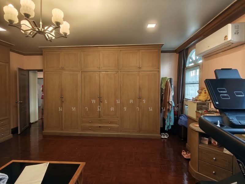 หมู่บ้าน อิ่มอัมพร 1, Bangkok, Wat Tha Pra, Bangkok Yai, Bangkok, 6 Bedrooms, 360 sqm, Single Detached House For Sale, by พเนตร มหามิตรานนท์, 500277917 - DDproperty.com