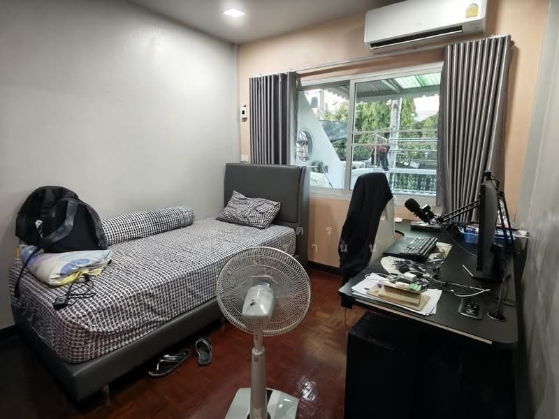 หมู่บ้าน อิ่มอัมพร 1, กรุงเทพ, วัดท่าพระ, บางกอกใหญ่, กรุงเทพ, 360 ตร.ม., บ้านเดี่ยว ขาย, โดย พเนตร มหามิตรานนท์, 500277917 - DDproperty.com