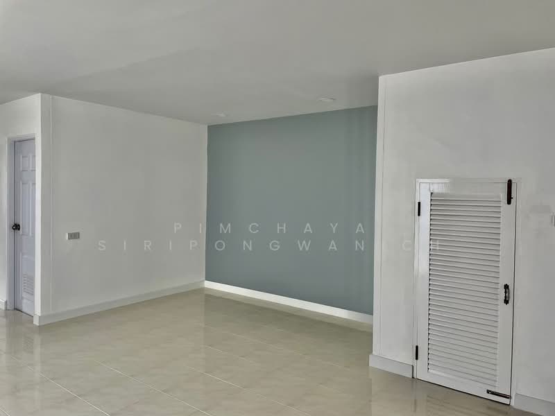 The Country Muang Mai, Chon Buri (Pattaya), Soi Moobaan The Country Muang Mai, Samed, Muang Chon Buri, Chon Buri (Pattaya), 3 Bedrooms, 160 sqm, Semi-Detached House (Twin House) For Rent, by Pimchaya Siripongwanich, 500277954 - DDproperty.com