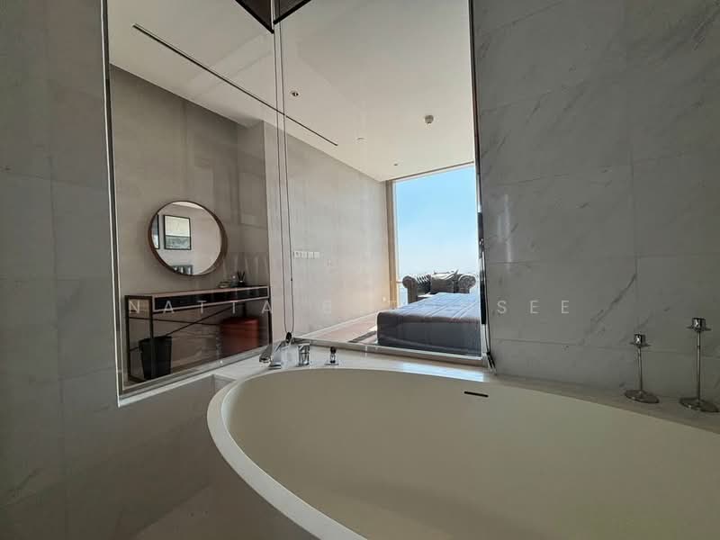 Four Seasons Private Residences : โฟร์ ซีซั่นส์ ไพรเวท เรสสิเด้นซ์, กรุงเทพ, 300 ถนนเจริญกรุง, ยานนาวา, สาทร, กรุงเทพ, 117 ตร.ม., คอนโด ให้เช่า, โดย Natta Buromsee, 500277990 - DDproperty.com