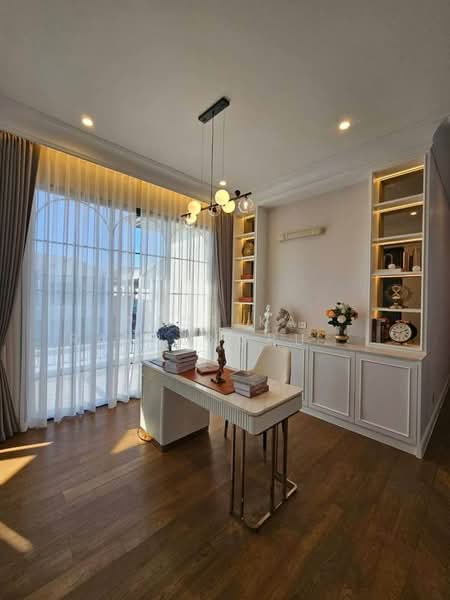 undefined, Bangkok, Khlongtoei Nua, Watthana, Bangkok, 4 Bedrooms, 554 sqm, Single Detached House For Sale, by Chotika   Rakrungrueang, 500277995 - DDproperty.com