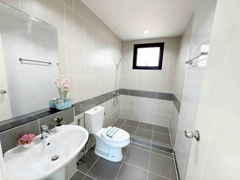 Baan klang muang Phaholyothin 50, Bangkok, Soi Phahonyothin 50, Khlong Tanon, Sai Mai, Bangkok, 3 Bedrooms, 204 sqm, Townhouse For Sale, by Chotika   Rakrungrueang, 500277998 - DDproperty.com