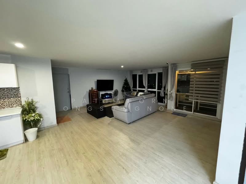 Le Cosi Ekamai 28, Bangkok, Sukhumvit, Khlong Tan Nua, Watthana, Bangkok, 3 Bedrooms, 144 sqm, Condo For Rent, by Pattaporn Yongsungnone, 500278043 - DDproperty.com