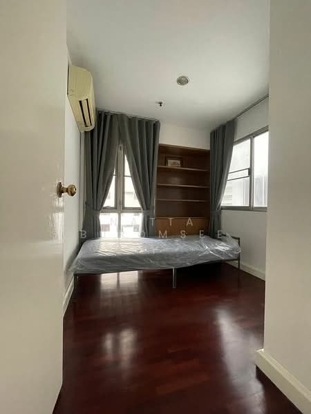 Sathorn Park Place, Bangkok, 27 Sathorn, Thung Maha Mek, Sathon, Bangkok, 2 Bedrooms, 236 sqm, Condo For Rent, by Natta Buromsee, 500278085 - DDproperty.com