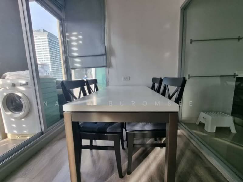 Centric Sathorn-St Louis, Bangkok, Sathorn Nua Road, Yan Nawa, Sathon, Bangkok, 2 Bedrooms, 60 sqm, Condo For Rent, by Natta Buromsee, 500278182 - DDproperty.com