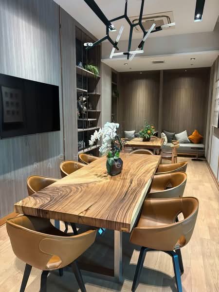 Supalai Loft Prajadhipok-Wongwian Yai, Bangkok, Prajadhipok Road, Somdet Chao Phraya, Khlong San, Bangkok, 2 Bedrooms, 70 sqm, Condo For Sale, by Chotika   Rakrungrueang, 500278245 - DDproperty.com