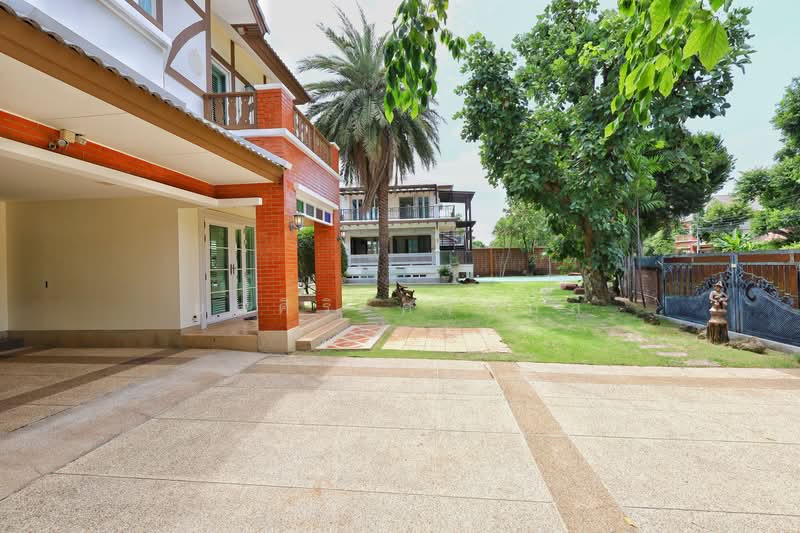 Laddarom Ratchapruek Rattanathibet 2, Nonthaburi, 99 Moo 1 Om Kret, Om Kret, Pak Kret, Nonthaburi, 6 Bedrooms, 500 sqm, Single Detached House For Sale, by ยลศิริ ศรีสกุล, 500278278 - DDproperty.com