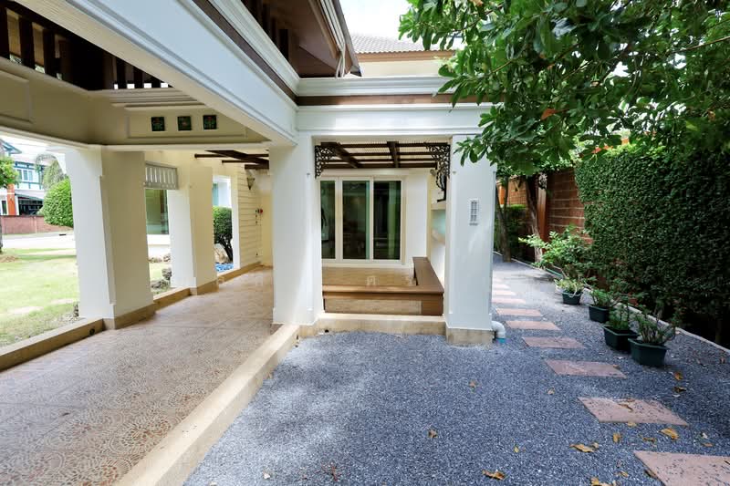Laddarom Ratchapruek Rattanathibet 2, Nonthaburi, 99 Moo 1 Om Kret, Om Kret, Pak Kret, Nonthaburi, 6 Bedrooms, 500 sqm, Single Detached House For Sale, by ยลศิริ ศรีสกุล, 500278278 - DDproperty.com