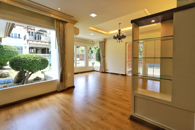 Laddarom Ratchapruek Rattanathibet 2, Nonthaburi, 99 Moo 1 Om Kret, Om Kret, Pak Kret, Nonthaburi, 6 Bedrooms, 500 sqm, Single Detached House For Sale, by ยลศิริ ศรีสกุล, 500278278 - DDproperty.com