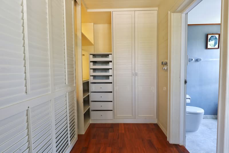 Laddarom Ratchapruek Rattanathibet 2, Nonthaburi, 99 Moo 1 Om Kret, Om Kret, Pak Kret, Nonthaburi, 6 Bedrooms, 500 sqm, Single Detached House For Sale, by ยลศิริ ศรีสกุล, 500278278 - DDproperty.com