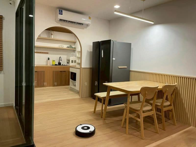 Patio Srinakarin-Rama 9, Bangkok, Krungthep Kreetha Road, Hua Mak, Bang Kapi, Bangkok, 4 Bedrooms, 191 sqm, Townhouse For Rent, by ณภัทร พรสิริเมธากุล, 500278300 - DDproperty.com