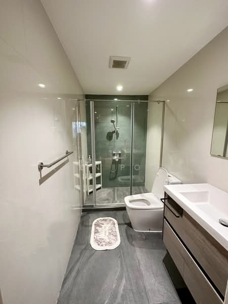 D.S. Tower 2 Sukhumvit 39, Bangkok, Soi Sukhumvit 39, Khlong Tan Nua, Watthana, Bangkok, 2 Bedrooms, 139 sqm, Condo For Sale, by Khun Poon, 500278320 - DDproperty.com