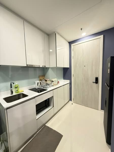Mazarine Ratchayothin, Bangkok, Soi Phahonyothin 30, Phahonyothin Road, Chan Kasem, Chatuchak, Bangkok, 1 Bedroom, 33 sqm, Condo For Rent, by Vichai  Annavakulthorn, 500278325 - DDproperty.com