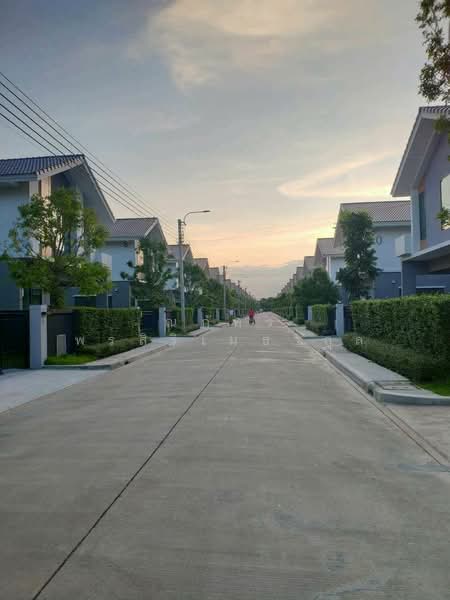 Perfect Park Suwannabhumi, Bangkok, Romklao Road, Min Buri, Min Buri, Bangkok, 4 Bedrooms, 142 sqm, Single Detached House For Sale, by ณภัทร พรสิริเมธากุล, 500278342 - DDproperty.com