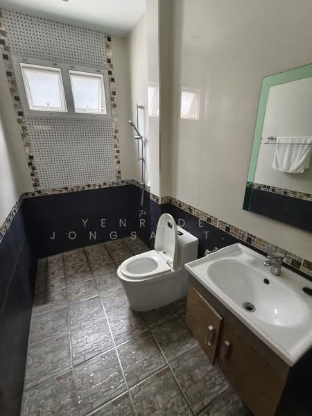 The Private House Suanpak50, Bangkok, สวนผัก50, Chim Plee, Taling Chan, Bangkok, 3 Bedrooms, 160 sqm, Single Detached House For Sale, by Yenrudee Jongsaritwang, 500278370 - DDproperty.com