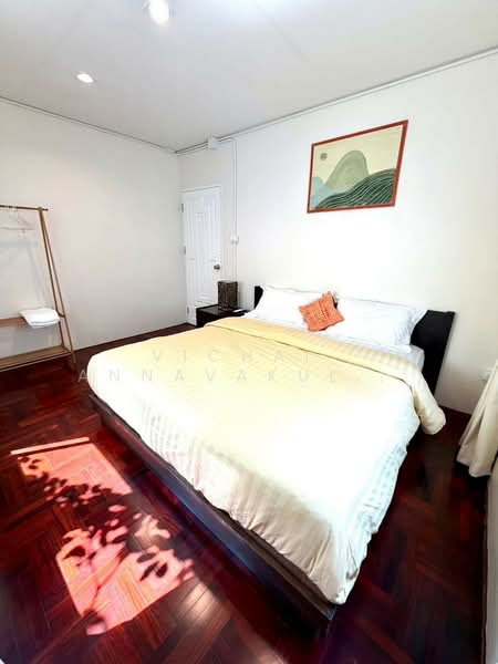 undefined, Bangkok, Phra Kanong, Khlong Toei, Bangkok, 5 Bedrooms, 400 sqm, Townhouse For Rent, by Vichai  Annavakulthorn, 500278375 - DDproperty.com