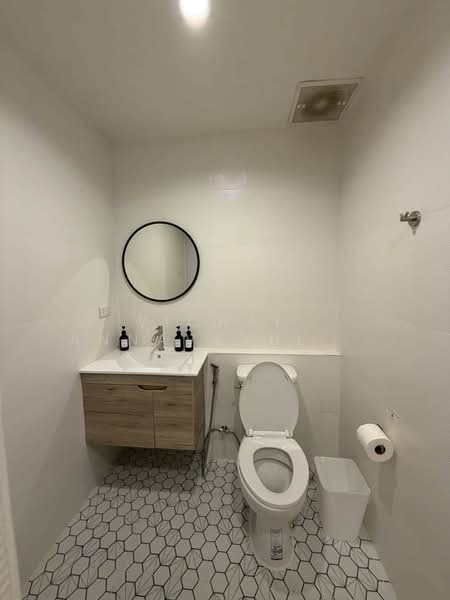 undefined, Bangkok, Phra Kanong, Khlong Toei, Bangkok, 5 Bedrooms, 400 sqm, Townhouse For Rent, by Vichai  Annavakulthorn, 500278375 - DDproperty.com