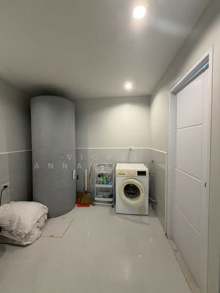 undefined, Bangkok, Phra Kanong, Khlong Toei, Bangkok, 5 Bedrooms, 400 sqm, Townhouse For Rent, by Vichai  Annavakulthorn, 500278375 - DDproperty.com