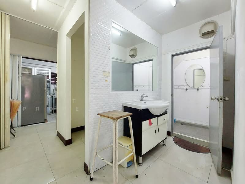 อาคารพาณิชย์ลาดพร้าว กรุงเทพมหานคร, Bangkok, Lat Phrao, Lat Phrao, Bangkok, , 150 sqm, Shophouse For Sale, by The Best Property Agent เรย์, 500278406 - DDproperty.com