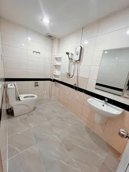 ทาวน์เฮาท์ 5-ห้องนอน, กรุงเทพ, ห้วยขวาง, ห้วยขวาง, กรุงเทพ, 120 ตร.ม., ทาวน์เฮ้าส์ ให้เช่า, โดย Chotika  Rakrungrueang, 500278417 - DDproperty.com