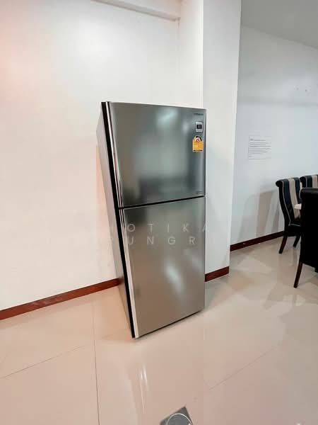 5-BR Townhouse, Bangkok, Huai Khwang, Huai Khwang, Bangkok, 5 Bedrooms, 120 sqm, Townhouse For Rent, by Chotika   Rakrungrueang, 500278417 - DDproperty.com