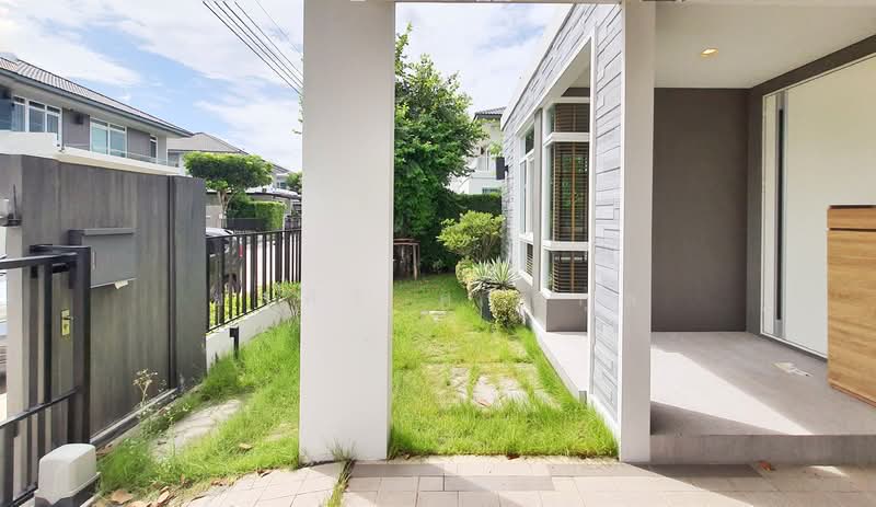 Mantana Westgate, Nonthaburi, Kanchanapisek Road, Bang Rak Pattana, Bang Bua Thong, Nonthaburi, 4 Bedrooms, 185 sqm, Single Detached House For Sale, by ยลศิริ ศรีสกุล, 500278496 - สวนหน้าบ้าน มัณฑนา เวสต์เกต - DDproperty.com