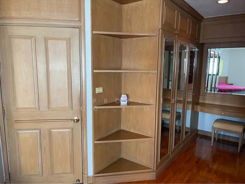Sathorn Gardens, Bangkok, 39 South Sathorn Road, Thung Maha Mek, Sathon, Bangkok, 3 Bedrooms, 220 sqm, Condo For Rent, by RE PROPERTY CO.,LTD., 500278509 - DDproperty.com