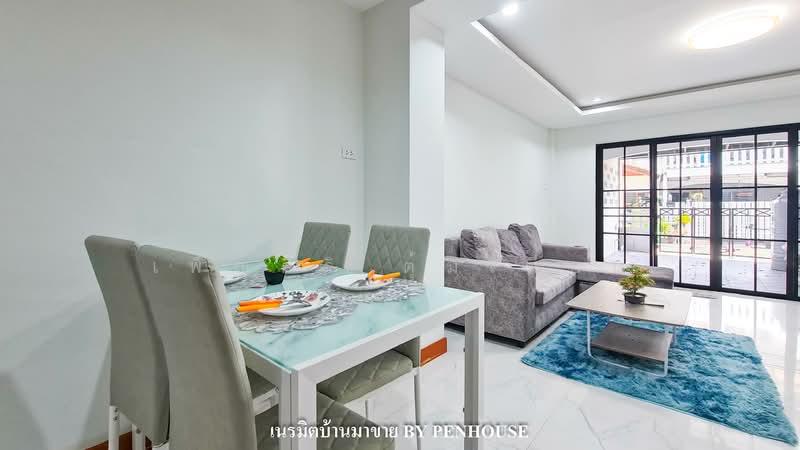 Moobaan KC Ramintra 3 : หมู่บ้านเคซีรามอินทรา 3, กรุงเทพ, ซอยหทัยราษฎร์ 39, สามวาตะวันตก, คลองสามวา, กรุงเทพ, 16 ตร.ม., ทาวน์เฮ้าส์ ขาย, โดย เพ็ญศิริ ตุ้มเทียน, 500278591 - DDproperty.com