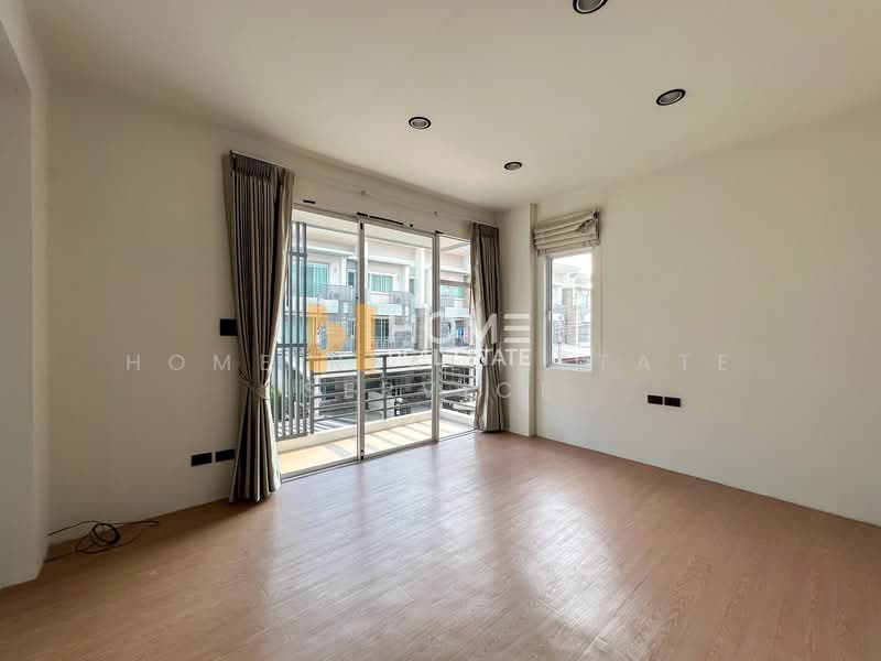 Town Avenue Rama 9, Bangkok, Soi Krungthep Kreetha 7, Hua Mak, Bang Kapi, Bangkok, 3 Bedrooms, 168 sqm, Townhouse For Sale, by HOME Real Estate Service, 500278598 - DDproperty.com