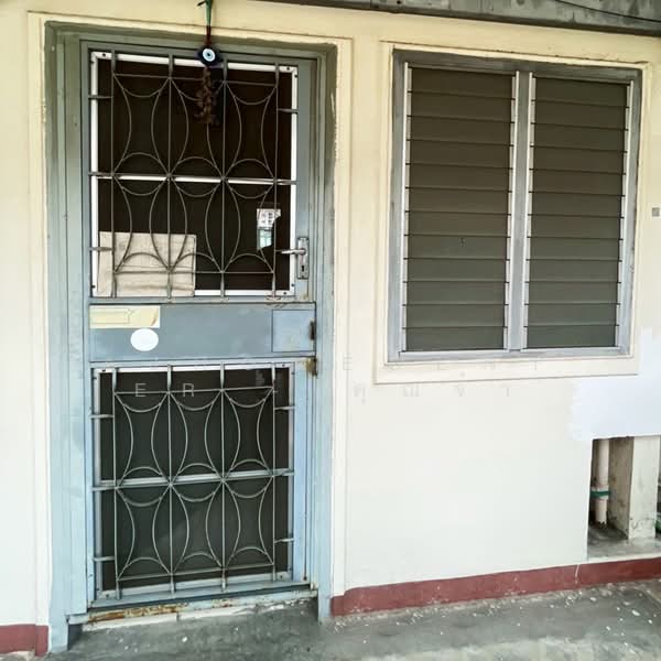 Baan Ua-Athorn Thepkunchorn 34 (Thai Market) : บ้านเอื้ออาทร เทพกุญชร34 (ตลาดไท), ปทุมธานี, ซ.เทพกุญชร 2, คลองหนึ่ง, คลองหลวง, ปทุมธานี, 33 ตร.ม., คอนโด ขาย, โดย AJHOMECENTER - คุณจ๋า, 500278608 - DDproperty.com