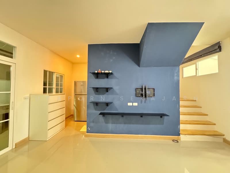 Q District Westgate, Nonthaburi, Chan Thong Iam Road, Bang Rak Pattana, Bang Bua Thong, Nonthaburi, 3 Bedrooms, 90 sqm, Townhouse For Rent, by Supaporn Sekajarn, 500278638 - DDproperty.com