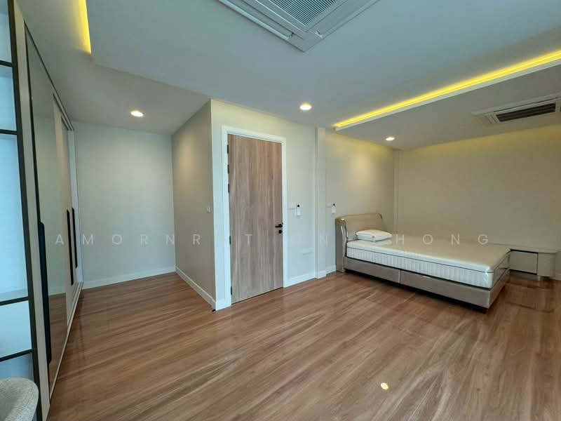 House, Bangkok, Khlong Tan Nua, Watthana, Bangkok, 3 Bedrooms, 200 sqm, Single Detached House For Rent, by Amornrat On-Thong, 500278652 - DDproperty.com