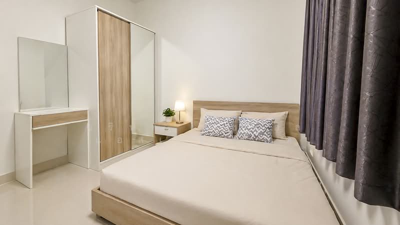 The Modish Ratchaphruek-Kanchanapisek, Pathum Thani, Ratchaphruek 77 Road, Khlong Phra Udom, Lat Lum Kaeo, Pathum Thani, 4 Bedrooms, 140 sqm, Townhouse For Sale, by บริษัท เอชแอล แอสเซท จำกัด, 500278705 - DDproperty.com