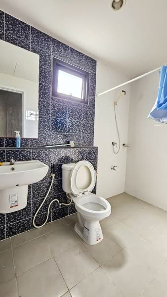 The Modish Ratchaphruek-Kanchanapisek, Pathum Thani, Ratchaphruek 77 Road, Khlong Phra Udom, Lat Lum Kaeo, Pathum Thani, 4 Bedrooms, 140 sqm, Townhouse For Sale, by บริษัท เอชแอล แอสเซท จำกัด, 500278705 - DDproperty.com