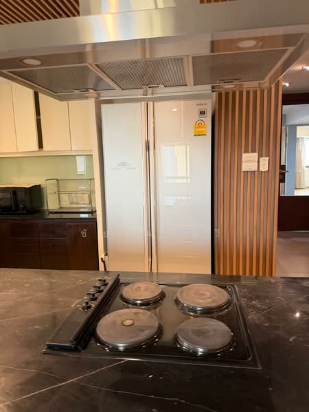 Baan Suanpetch, Bangkok, 18 Soi Sukhumvit 39, Khlong Tan Nua, Watthana, Bangkok, 3 Bedrooms, 265 sqm, Condo For Rent, by Jirayu Chaiyawattanasiri, 500278730 - DDproperty.com