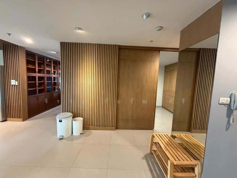 Baan Suanpetch, Bangkok, 18 Soi Sukhumvit 39, Khlong Tan Nua, Watthana, Bangkok, 3 Bedrooms, 265 sqm, Condo For Rent, by Jirayu Chaiyawattanasiri, 500278730 - DDproperty.com