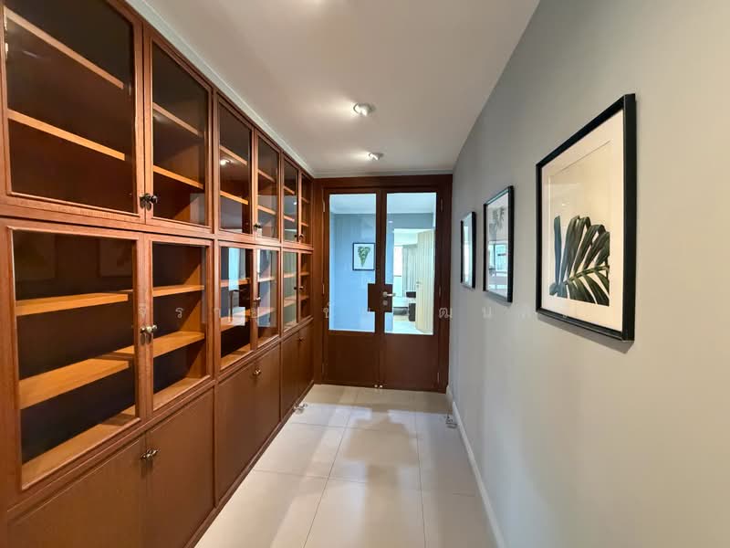 Baan Suanpetch, Bangkok, 18 Soi Sukhumvit 39, Khlong Tan Nua, Watthana, Bangkok, 3 Bedrooms, 265 sqm, Condo For Rent, by Jirayu Chaiyawattanasiri, 500278730 - DDproperty.com