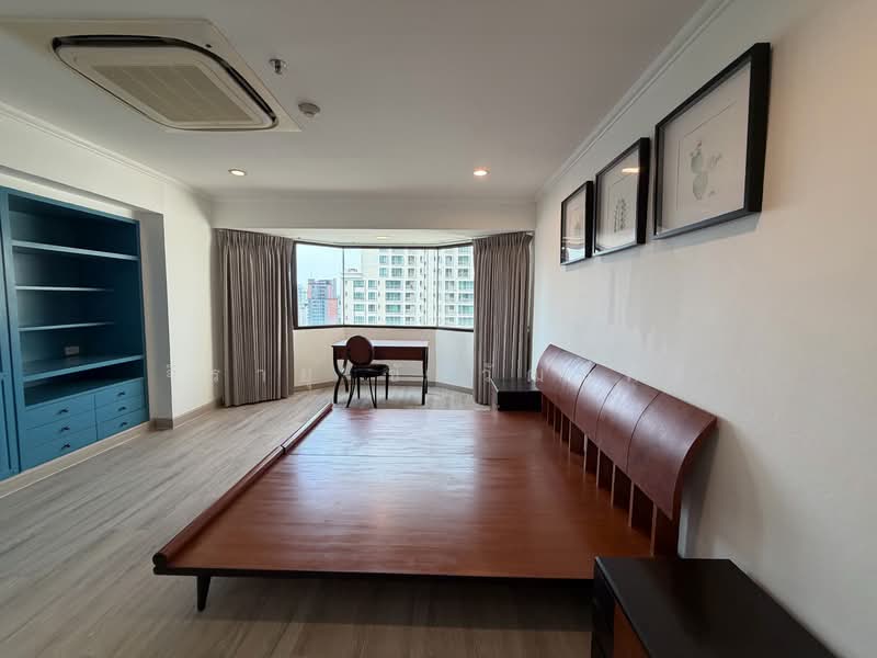 Baan Suanpetch, Bangkok, 18 Soi Sukhumvit 39, Khlong Tan Nua, Watthana, Bangkok, 3 Bedrooms, 265 sqm, Condo For Rent, by Jirayu Chaiyawattanasiri, 500278730 - DDproperty.com