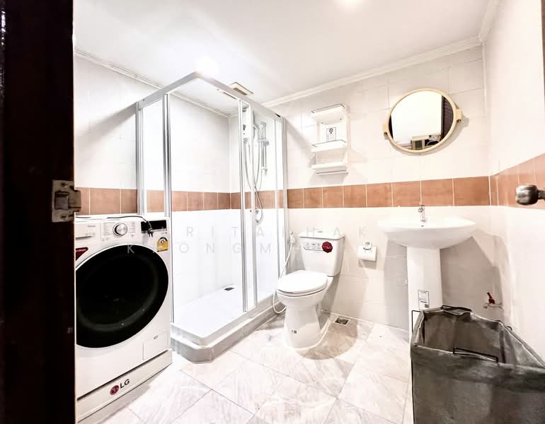 Diamond Tower, Bangkok, Silom, Silom, Bang Rak, Bangkok, 1 Bedroom, 50 sqm, Condo For Rent, by Kritaphak Khongmueang, 500278764 - DDproperty.com