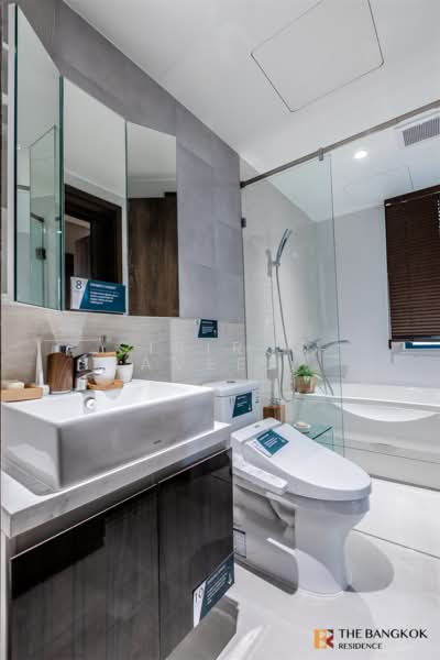 Runesu Thonglor 5, Bangkok, 82 Padi Madi Alley, Khlong Tan Nua, Watthana, Bangkok, 2 Bedrooms, 44 sqm, Condo For Sale, by Sirirut Havee Akehurst, 500278794 - DDproperty.com