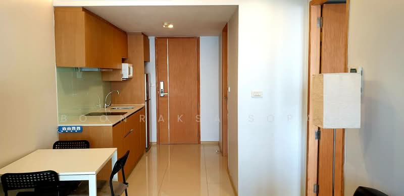 Socio Ruamrudee, Bangkok, Soi Ruamruedee 2, Lumphini, Pathum Wan, Bangkok, 1 Bedroom, 50 sqm, Condo For Rent, by Boonraksa Sopak, 500278833 - DDproperty.com