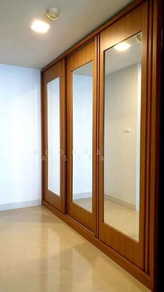 Socio Ruamrudee, Bangkok, Soi Ruamruedee 2, Lumphini, Pathum Wan, Bangkok, 1 Bedroom, 50 sqm, Condo For Rent, by Boonraksa Sopak, 500278833 - DDproperty.com