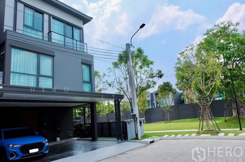 Baan Klang Mueng The Edition Bangna, Samut Prakan, Bang Kaeo, Bang Plee, Samut Prakan, 4 Bedrooms, 241 sqm, Single Detached House For Sale, by Hero Realtor Co., Ltd., 500278834 - DDproperty.com