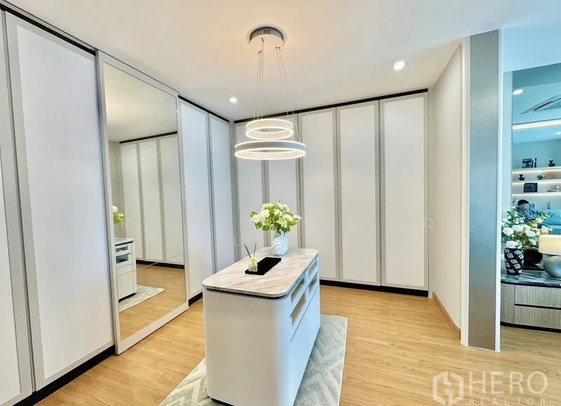 Baan Klang Mueng The Edition Bangna, Samut Prakan, Bang Kaeo, Bang Plee, Samut Prakan, 4 Bedrooms, 241 sqm, Single Detached House For Sale, by Hero Realtor Co., Ltd., 500278834 - DDproperty.com