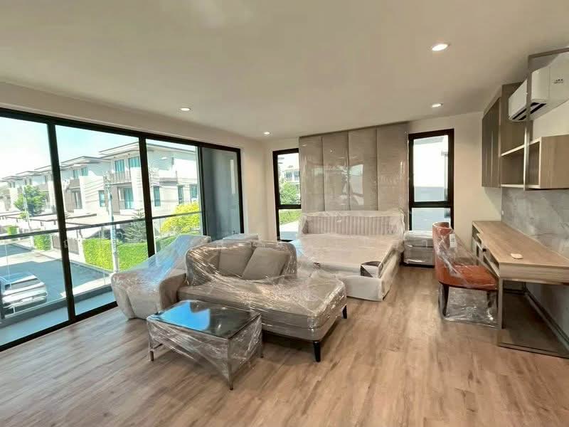 AQ ARBOR Suanluang Rama 9-Pattanakarn, Bangkok, Chaloem Phrakiat Rama 9 Road Soi 48, Dok Mai, Prawet, Bangkok, 3 Bedrooms, 297 sqm, Single Detached House For Sale, by ณภัทร พรสิริเมธากุล, 500278840 - DDproperty.com