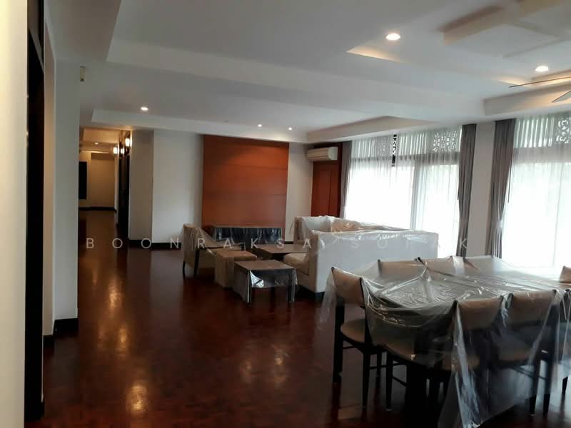 Niti Court, Bangkok, Nang Linchi 4 Alley, Thung Maha Mek, Sathon, Bangkok, 5 Bedrooms, 280 sqm, Apartment For Rent, by Boonraksa Sopak, 500278849 - DDproperty.com