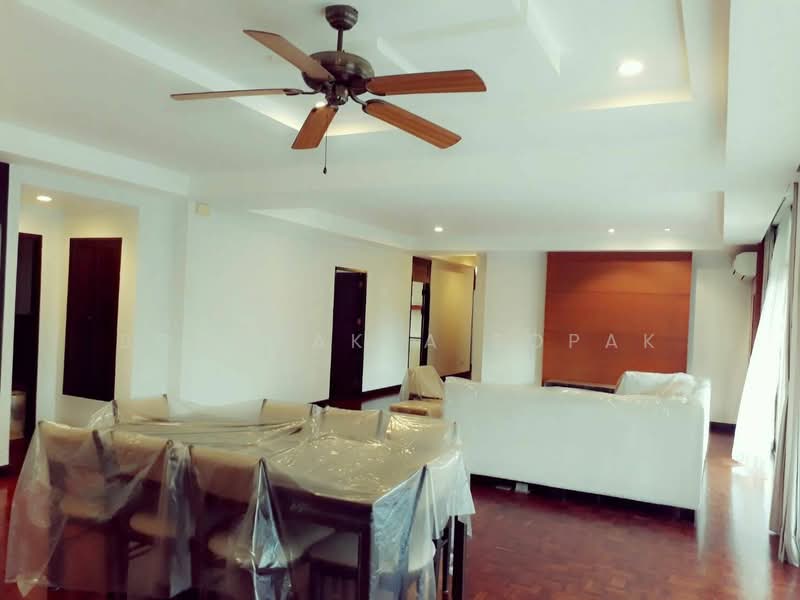 Niti Court, Bangkok, Nang Linchi 4 Alley, Thung Maha Mek, Sathon, Bangkok, 5 Bedrooms, 280 sqm, Apartment For Rent, by Boonraksa Sopak, 500278849 - DDproperty.com